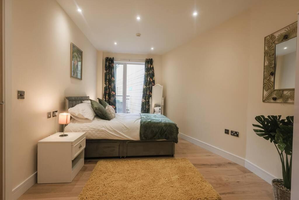Ocean - 2 Bed Flat Sleeps 6 With Gym Access Lejlighed Southampton Eksteriør billede