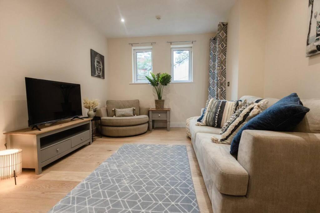 Ocean - 2 Bed Flat Sleeps 6 With Gym Access Lejlighed Southampton Eksteriør billede